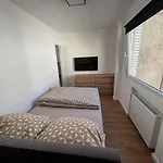 Neu Design Loft Naehe Medienhafen Mit Balkon