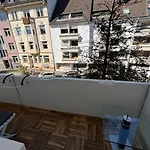 Neu Design Loft Naehe Medienhafen Mit Balkon